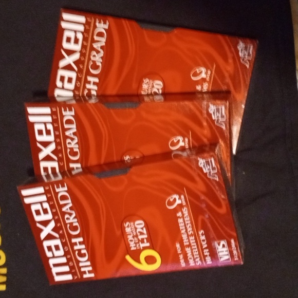 Lot of 3 NWT Maxwell VHS 6 hour Tapes with Factory Seal T120 - Picture 4 of 4